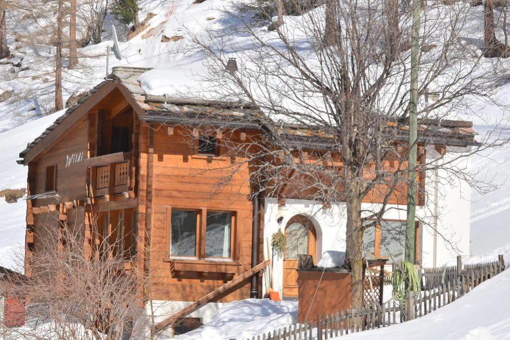 Haus Alpenperle Lägenhet Saas-Almagell Exteriör bild