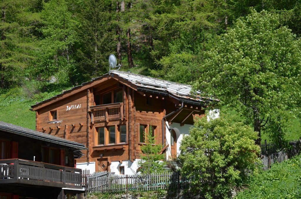 Haus Alpenperle Lägenhet Saas-Almagell Exteriör bild